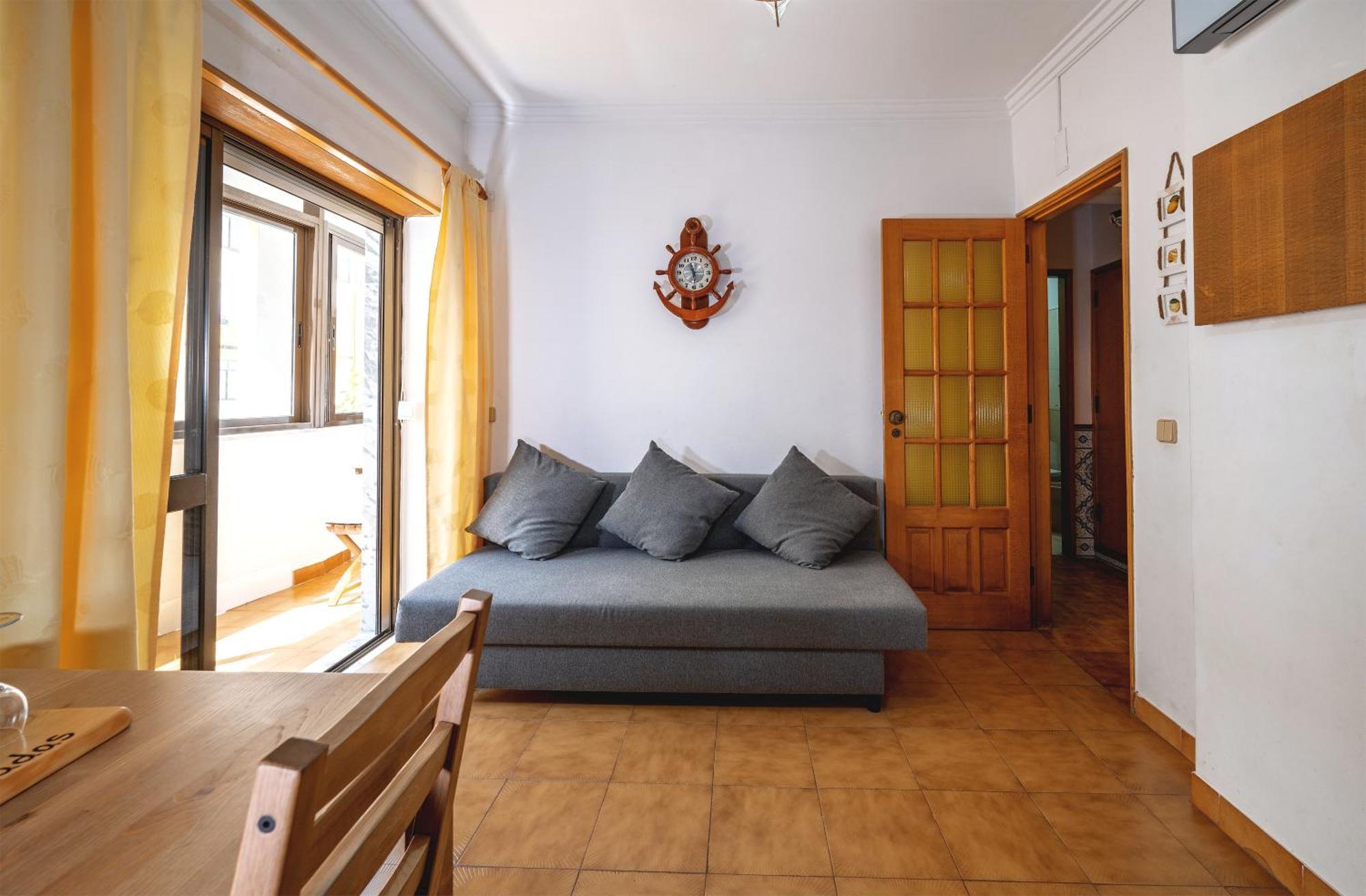 Cozy Apartment Near The Beach In Costa De Caparica Экстерьер фото