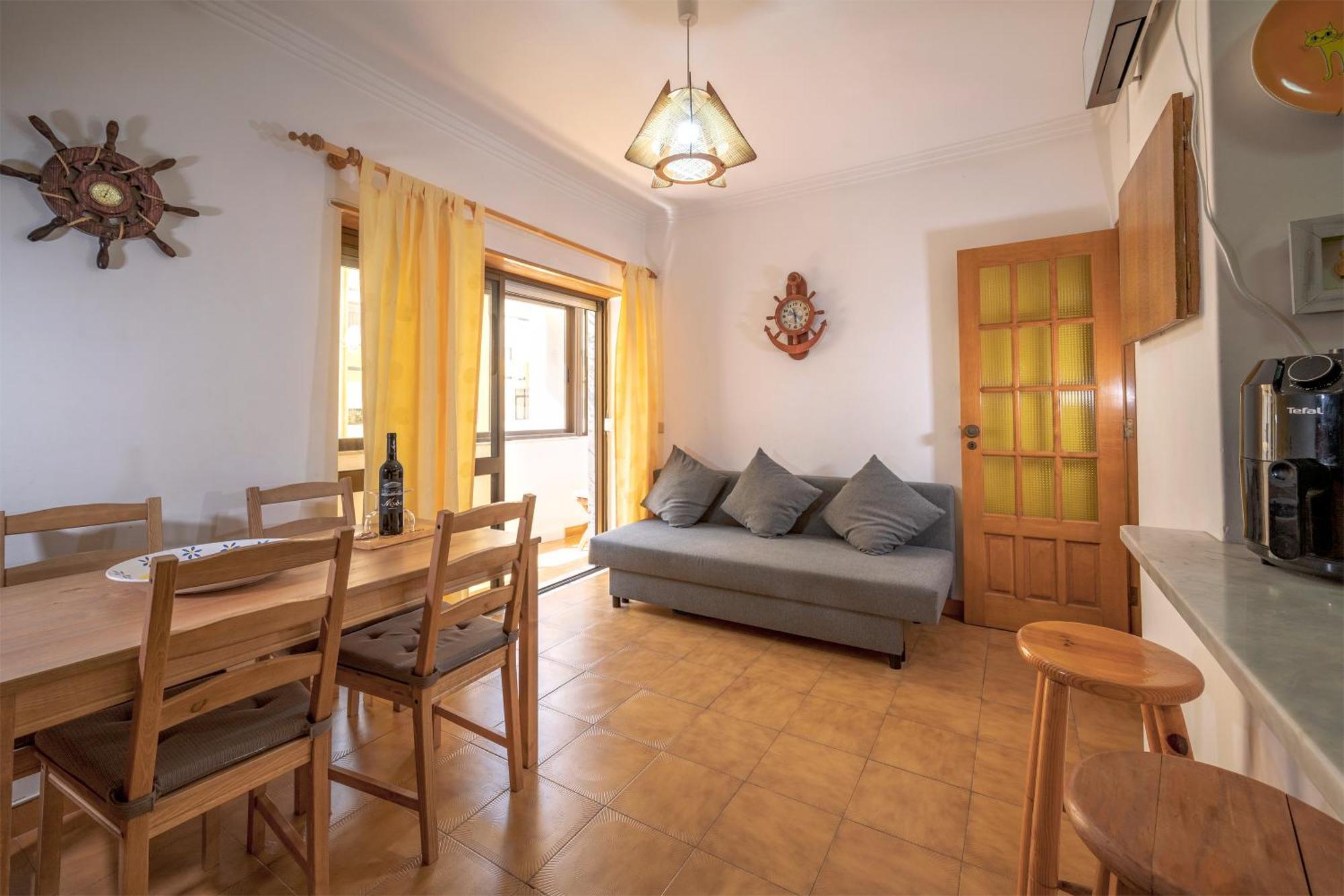 Cozy Apartment Near The Beach In Costa De Caparica Экстерьер фото